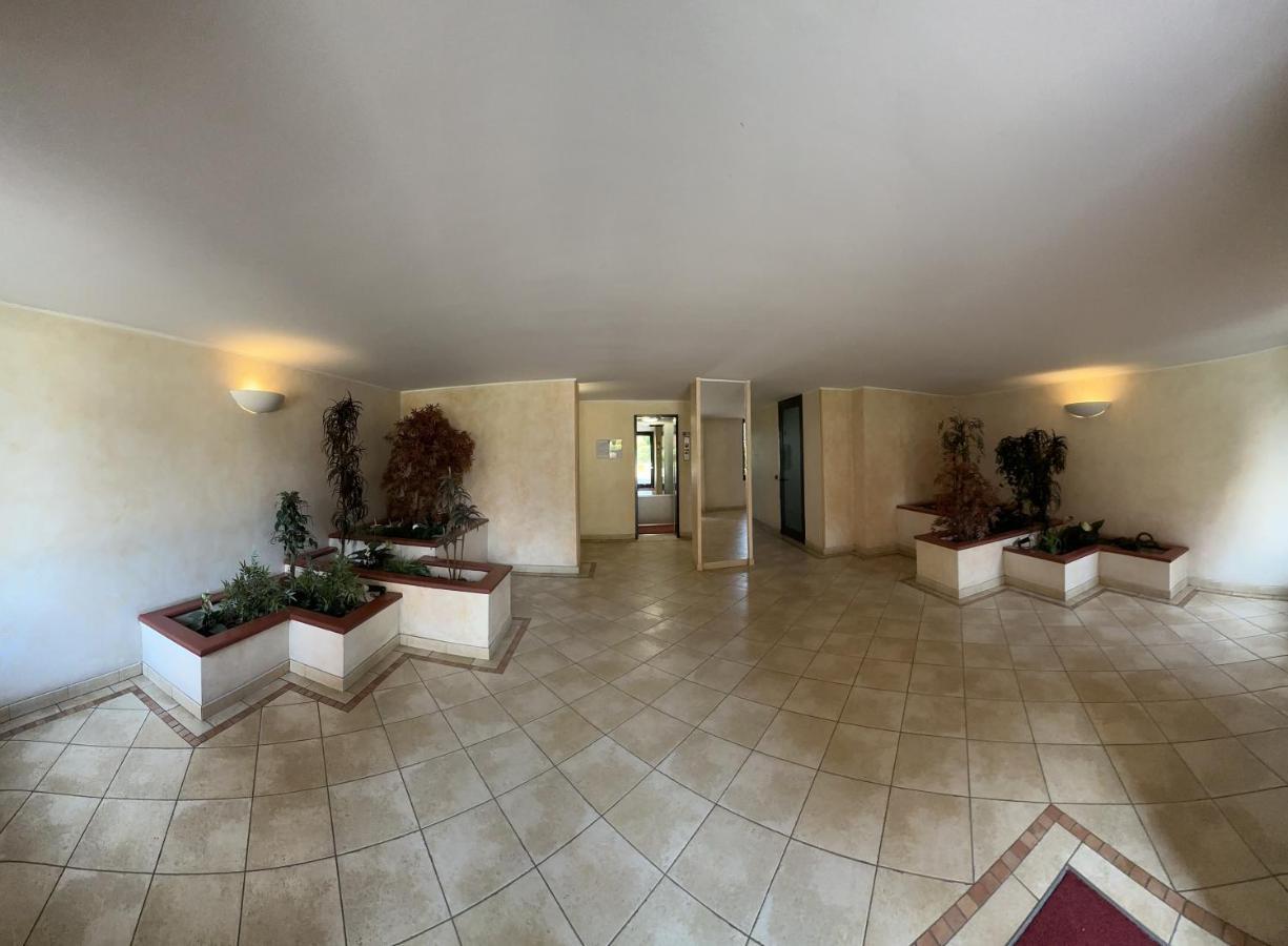 Tevere 20 House Монца Екстер'єр фото