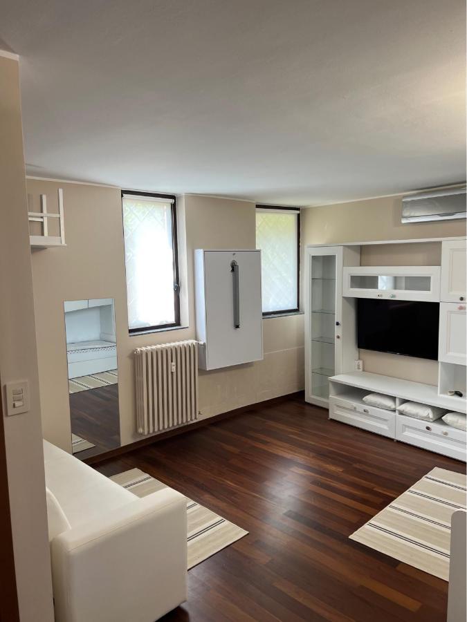 Tevere 20 House Монца Екстер'єр фото