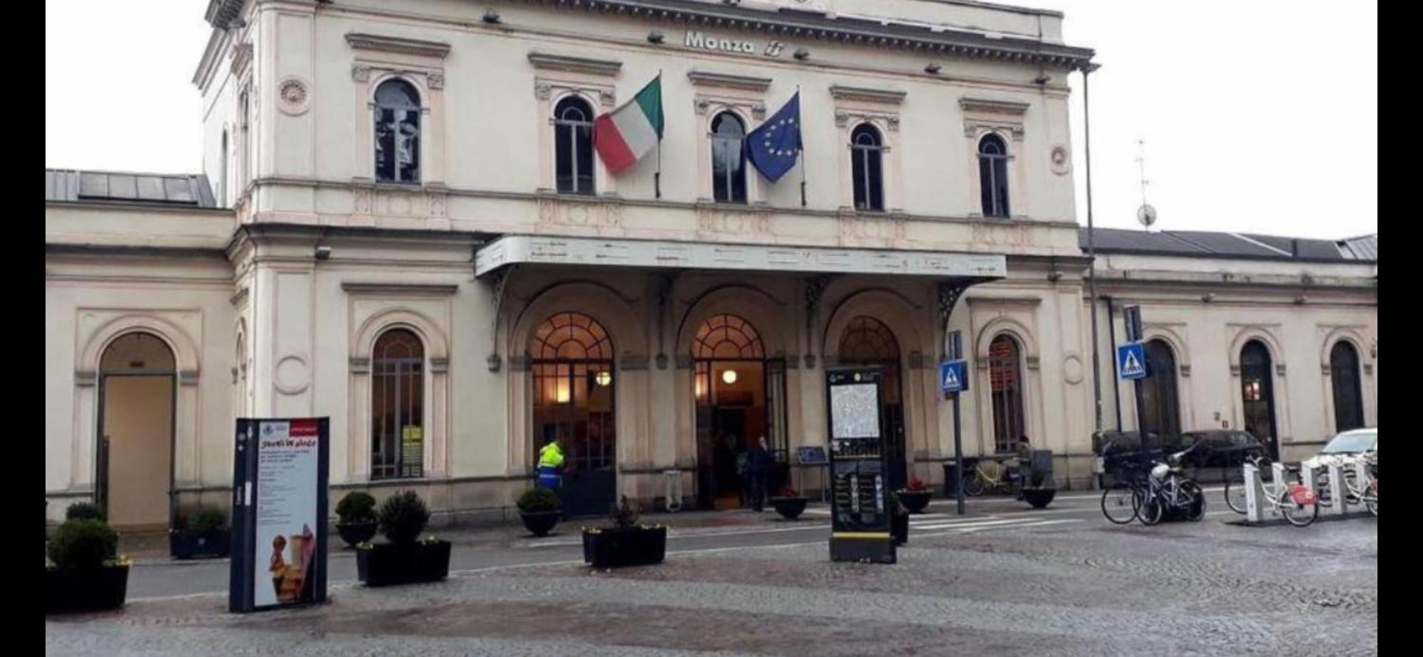 Tevere 20 House Монца Екстер'єр фото